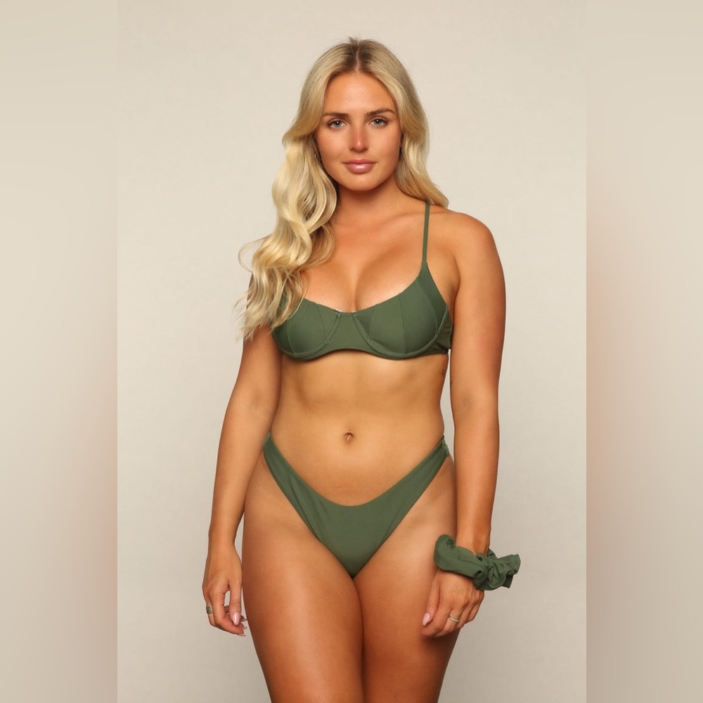 Sunny Bunny Swim Matching Bikini in Monstera Green